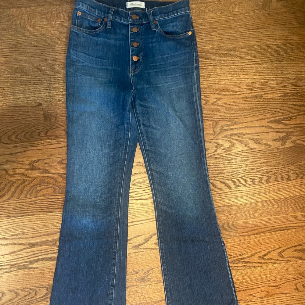 Madewell flea market flare jeans. Size 27. Medium wash